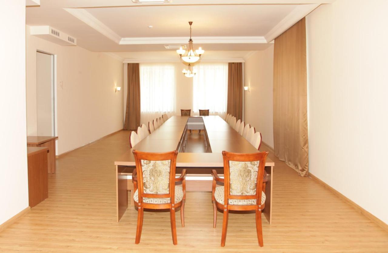 Artsakh Hotel Erywań Zewnętrze zdjęcie
