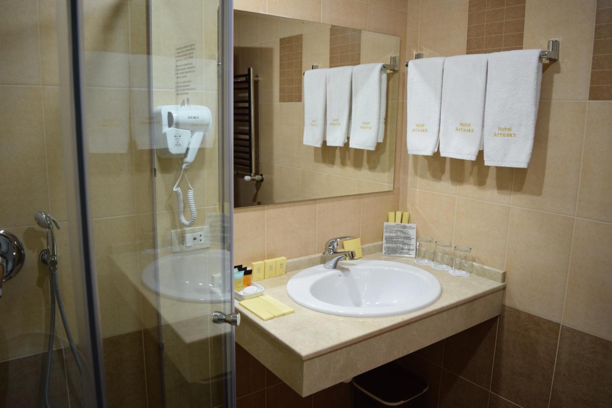 Artsakh Hotel Erywań Zewnętrze zdjęcie