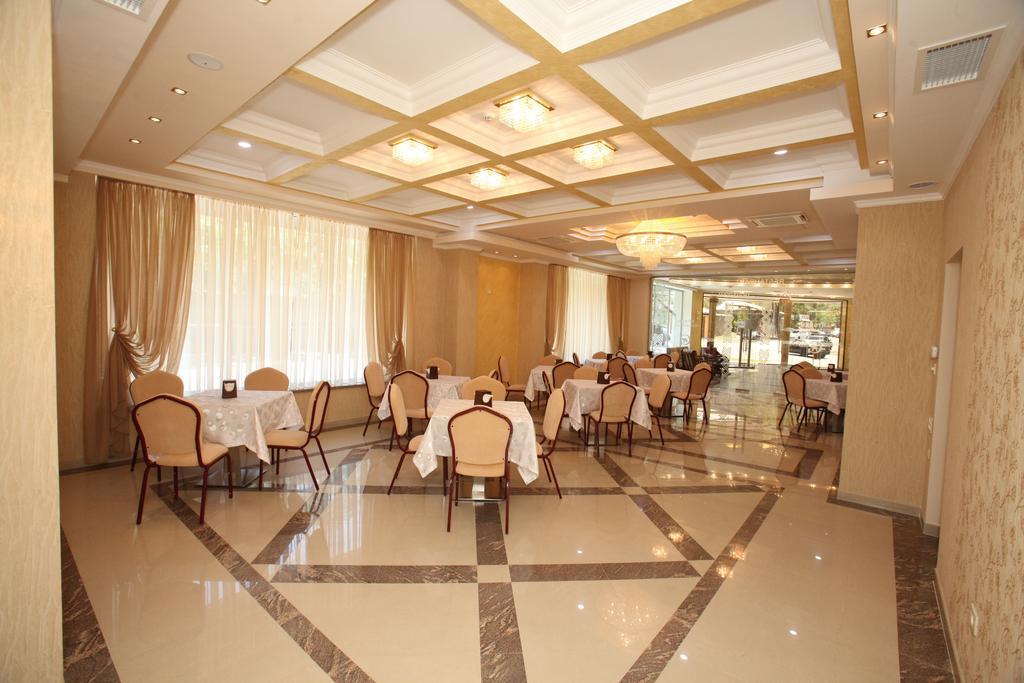 Artsakh Hotel Erywań Zewnętrze zdjęcie
