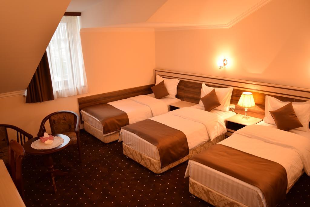 Artsakh Hotel Erywań Zewnętrze zdjęcie