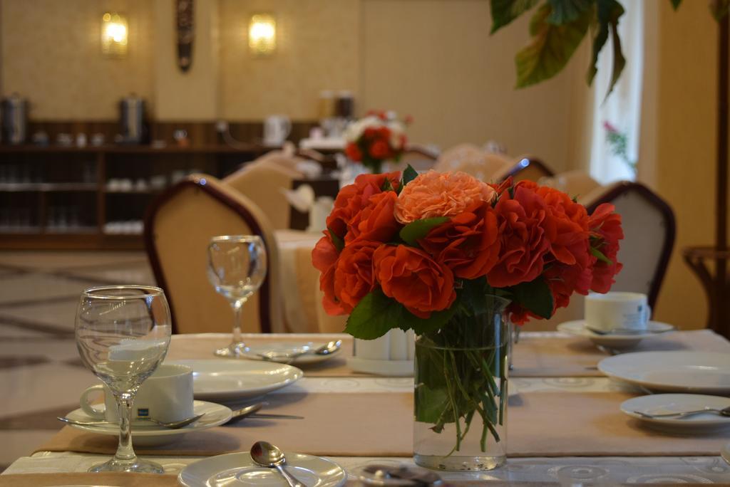 Artsakh Hotel Erywań Zewnętrze zdjęcie
