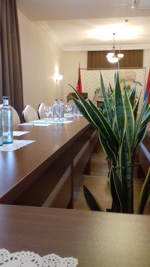 Artsakh Hotel Erywań Zewnętrze zdjęcie
